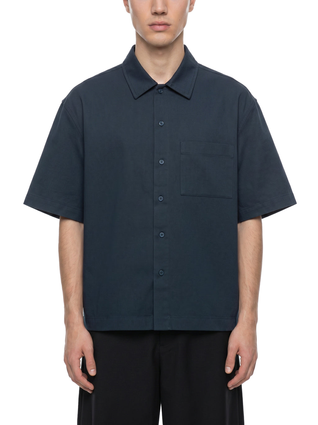 SLOW DAWG Unisex Boxy Patch Pocket Short Sleeve Shirt